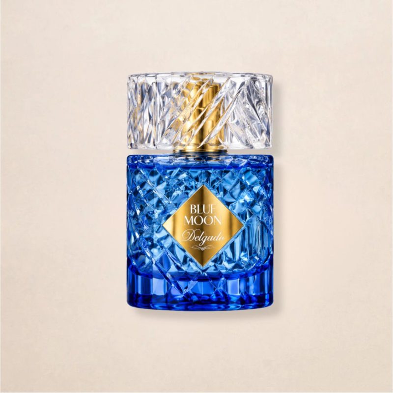 عطر دلگادو مدل بلومون